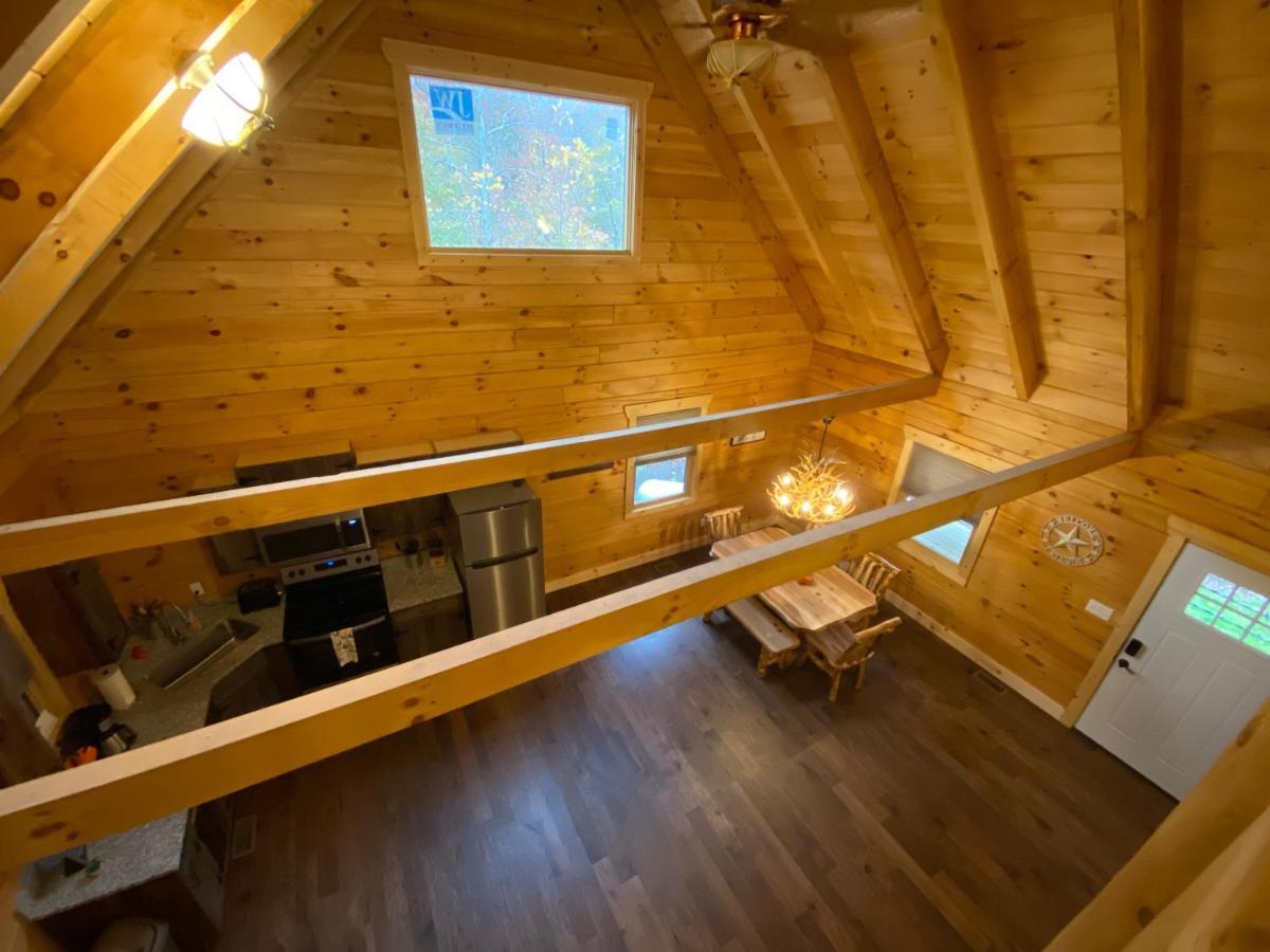 Pine Creek Cabins & Camping Resort South Bloomingville Bagian luar foto