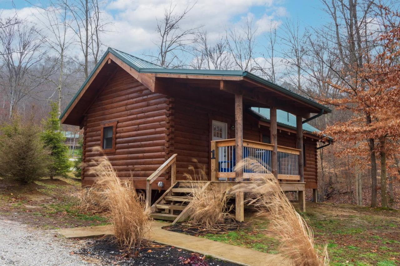 Pine Creek Cabins & Camping Resort South Bloomingville Bagian luar foto