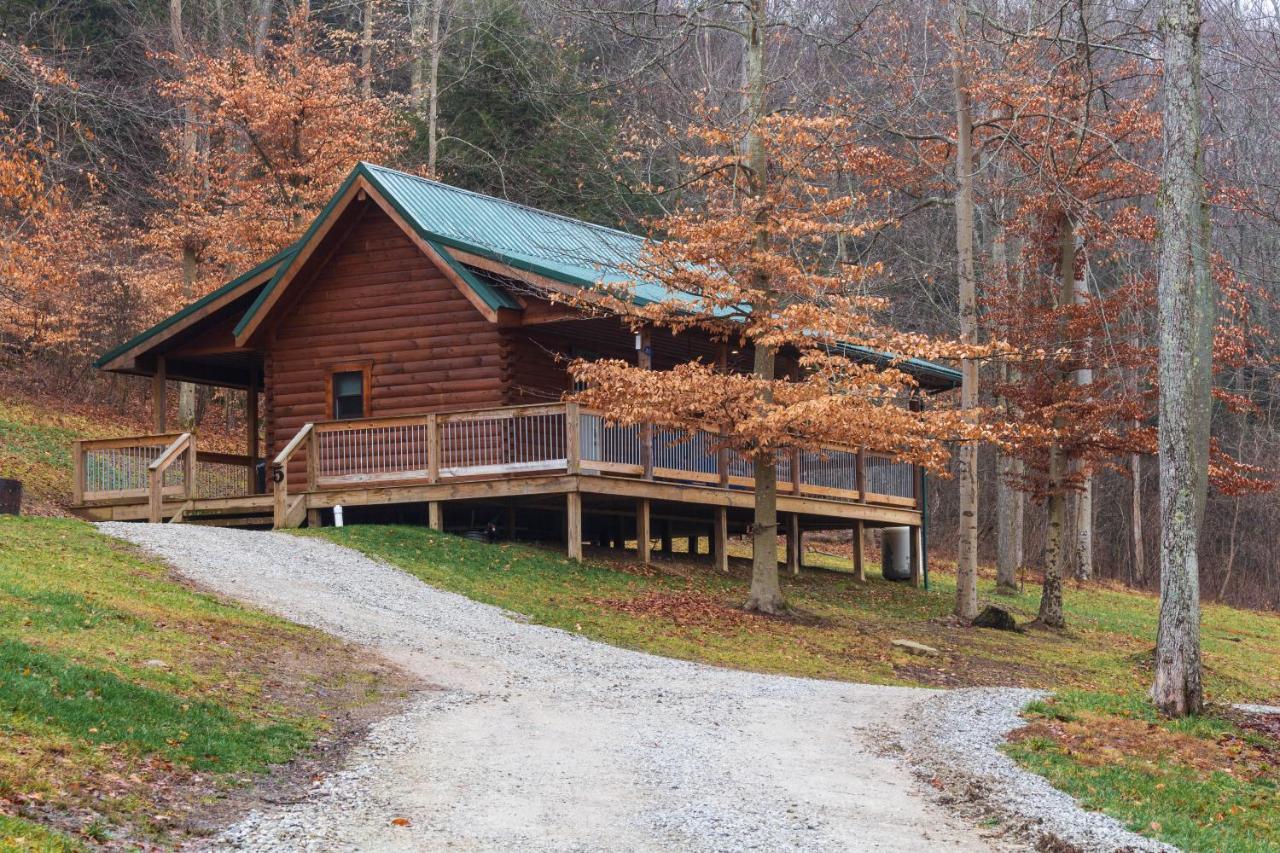 Pine Creek Cabins & Camping Resort South Bloomingville Bagian luar foto