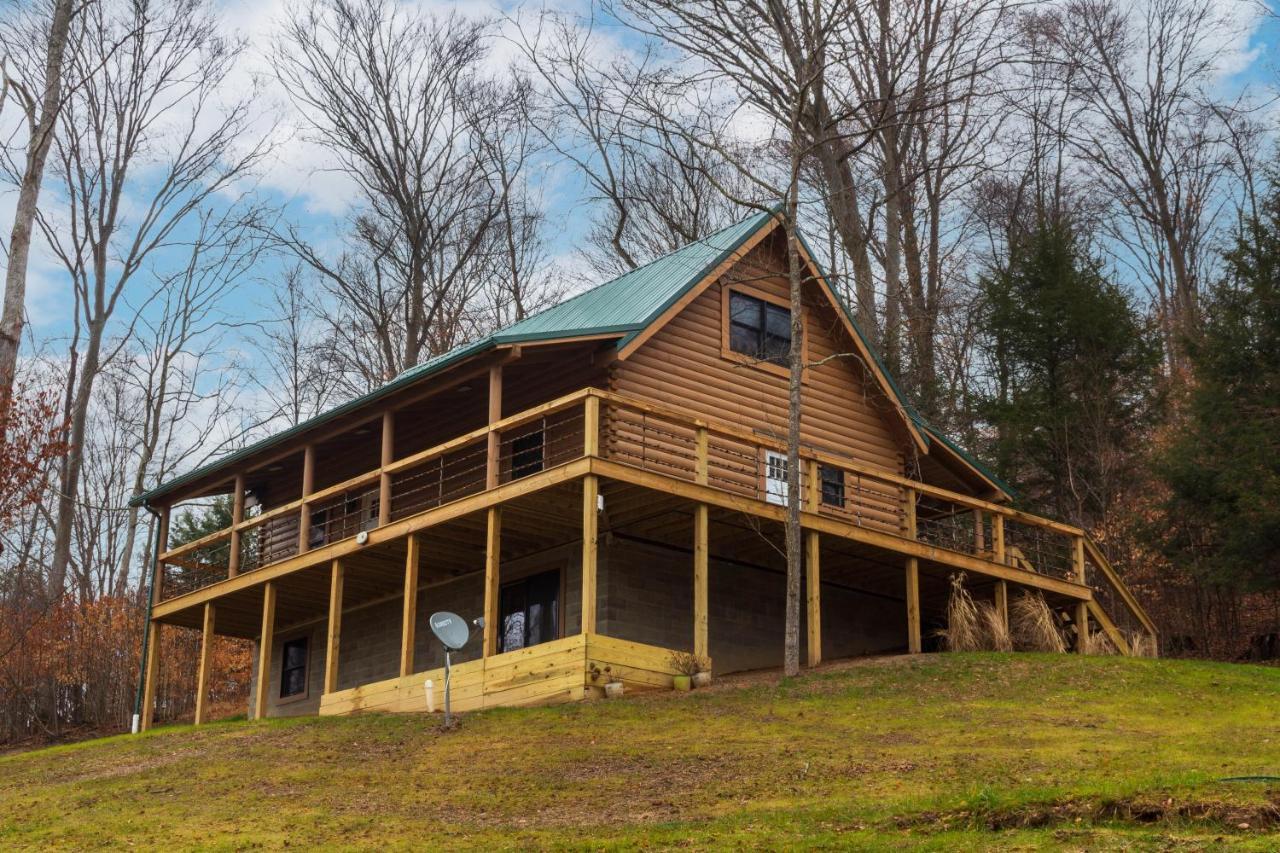 Pine Creek Cabins & Camping Resort South Bloomingville Bagian luar foto